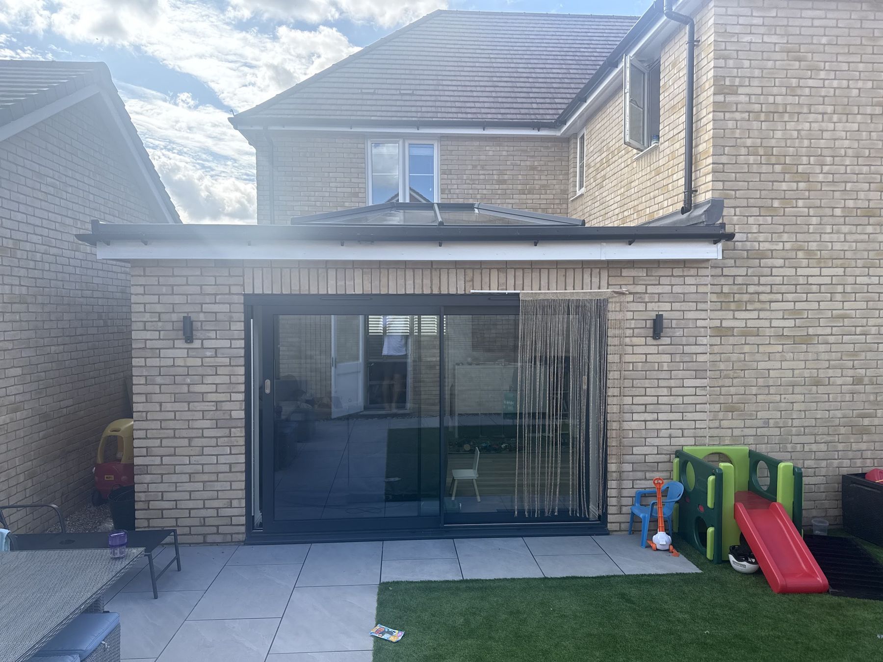 Rear Extension with Roof Lantern & Anthracite Sliders
